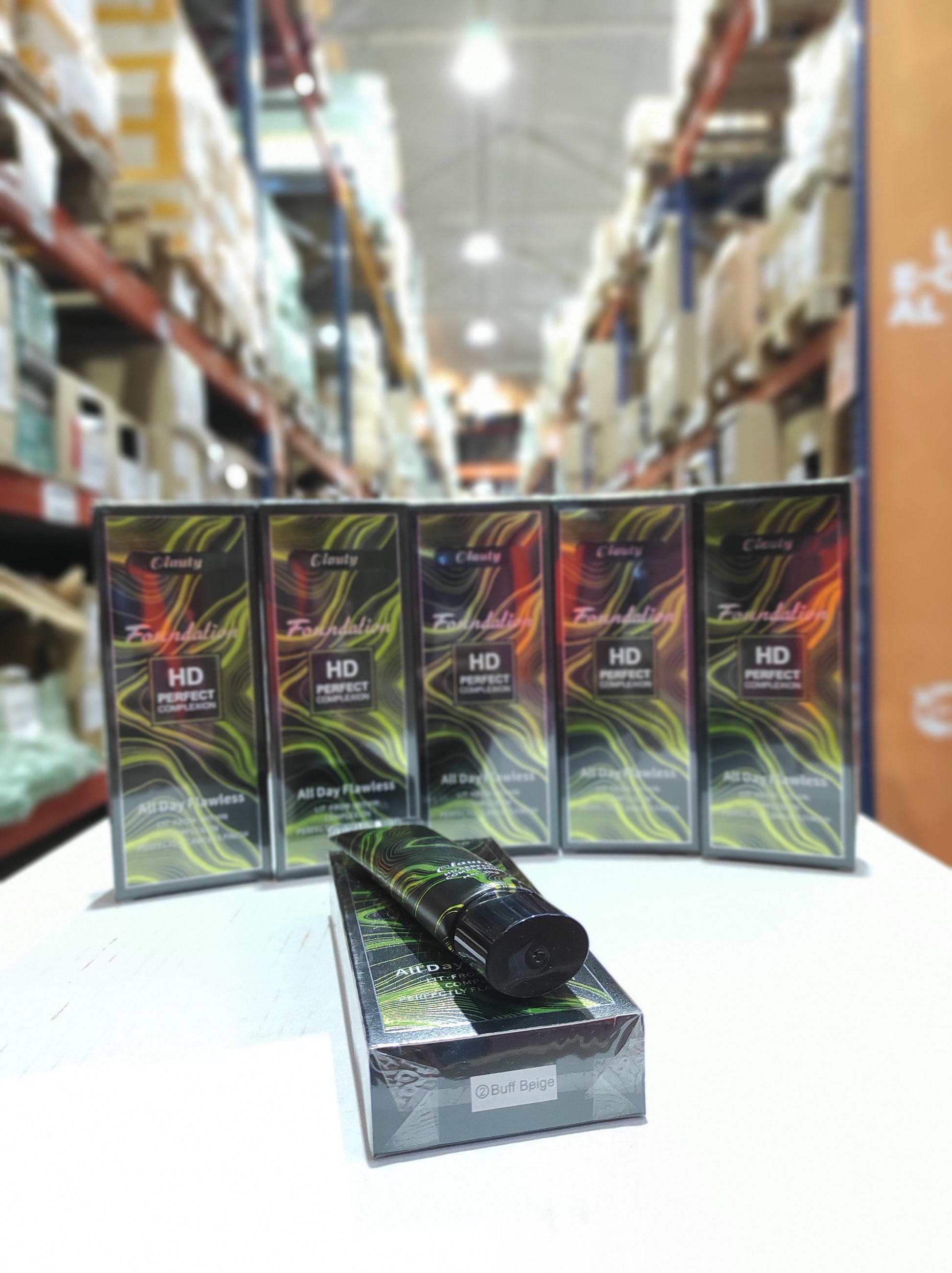 Base de maquillaje resistente al agua y sudor N2 buff beige - additional image 2